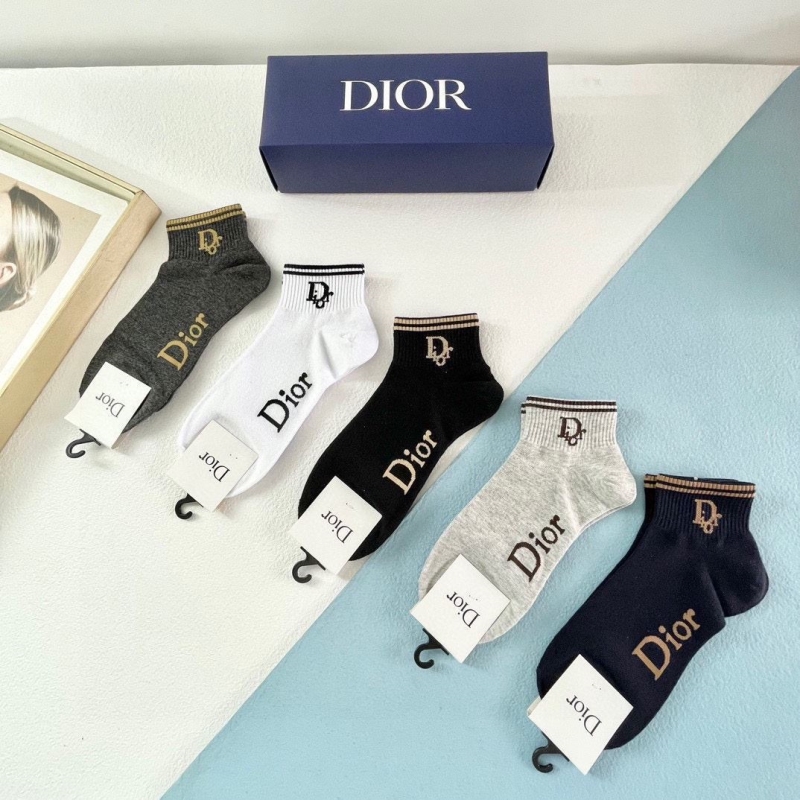 DIOR